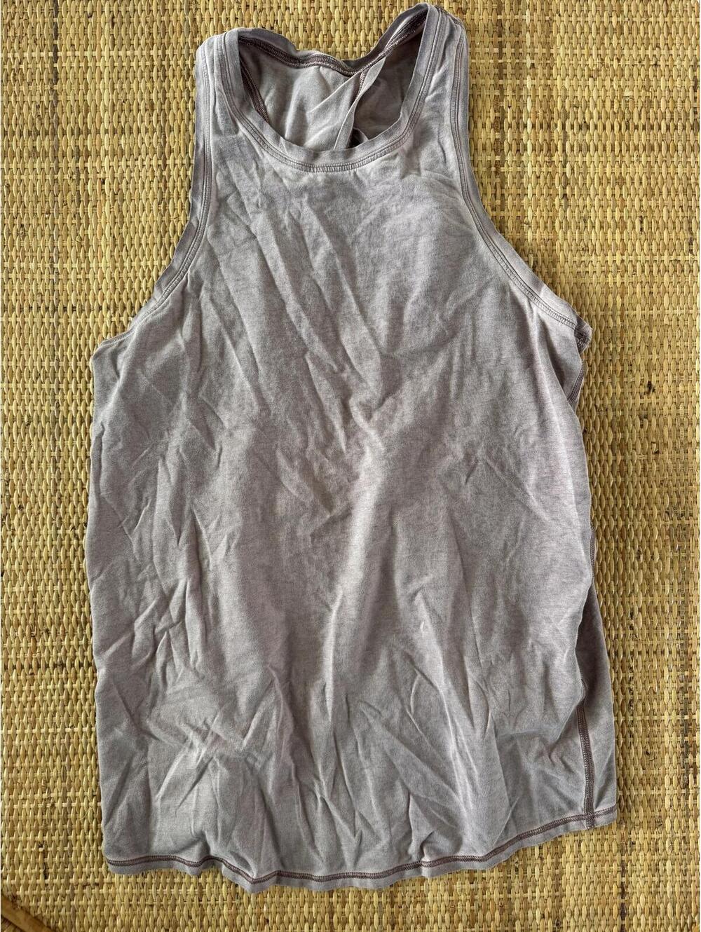 Lululemon Tank